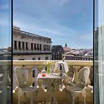 El Palace Hotell