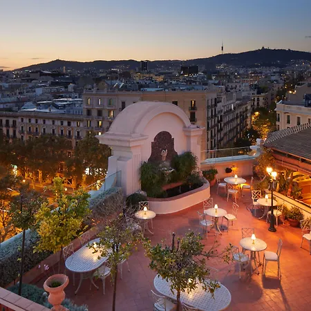 Hotel El Palace