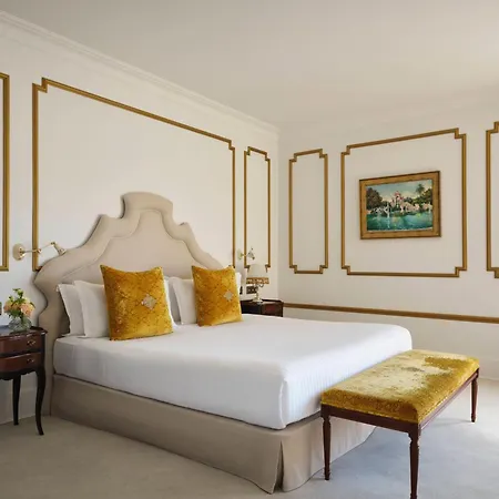 Hotel El Palace