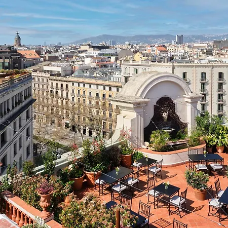 Hotel El Palace