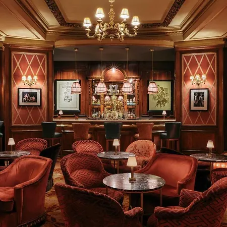 Ξενοδοχείο El Palace 5*