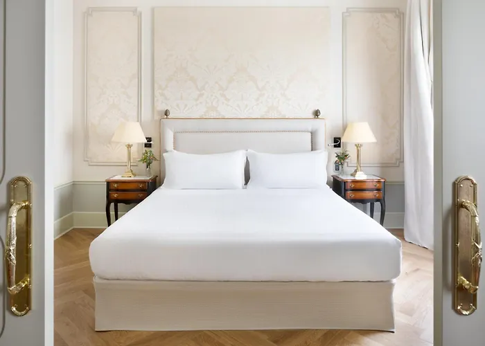 El Palace Отель