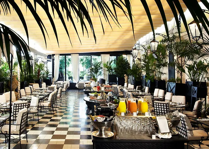 Отель El Palace