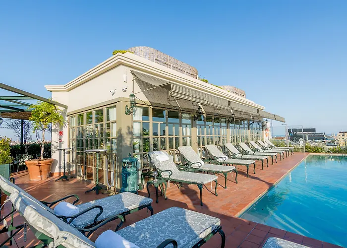 El Palace Hotel